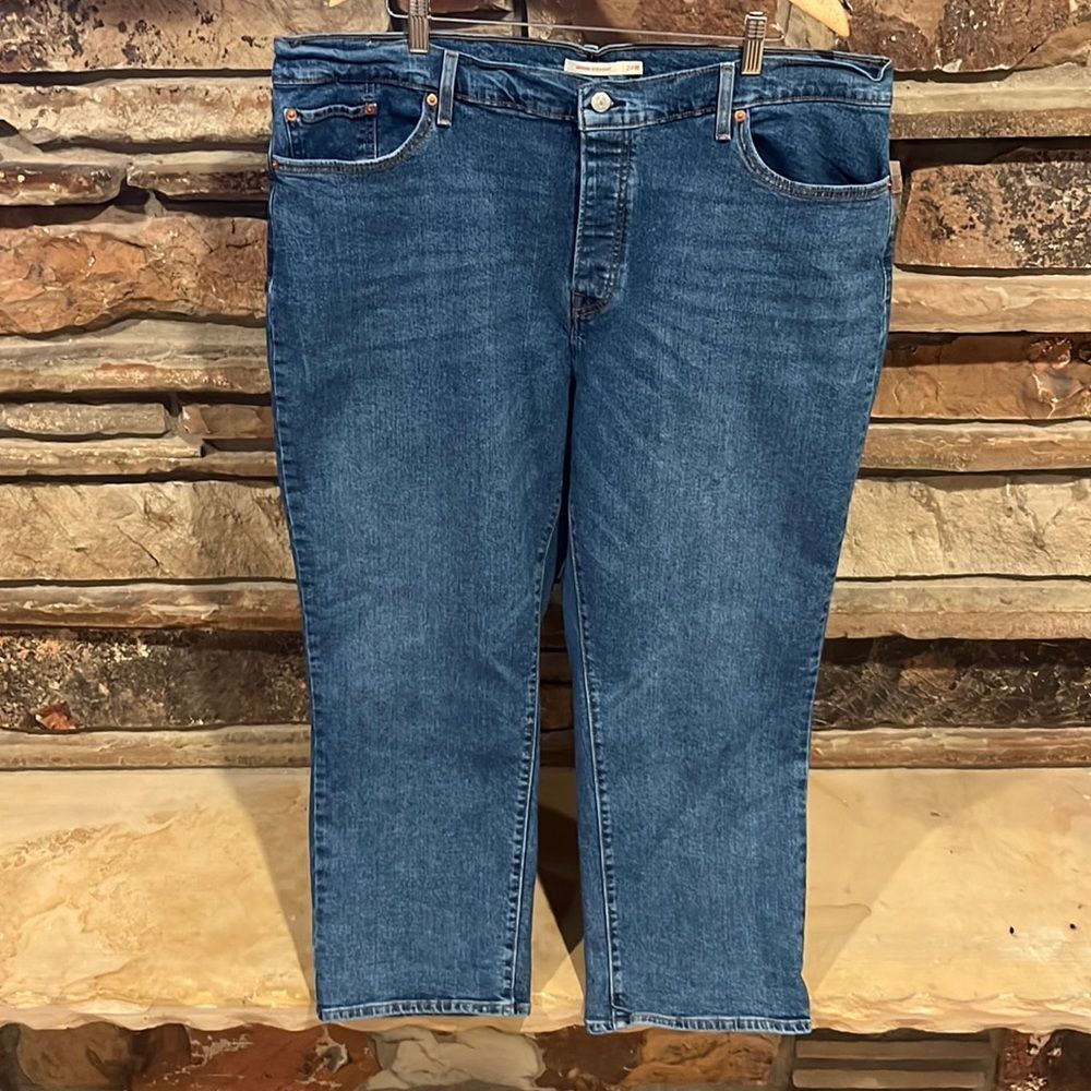Levi's Wedgie Straight Leg Stretch Denim Jeans